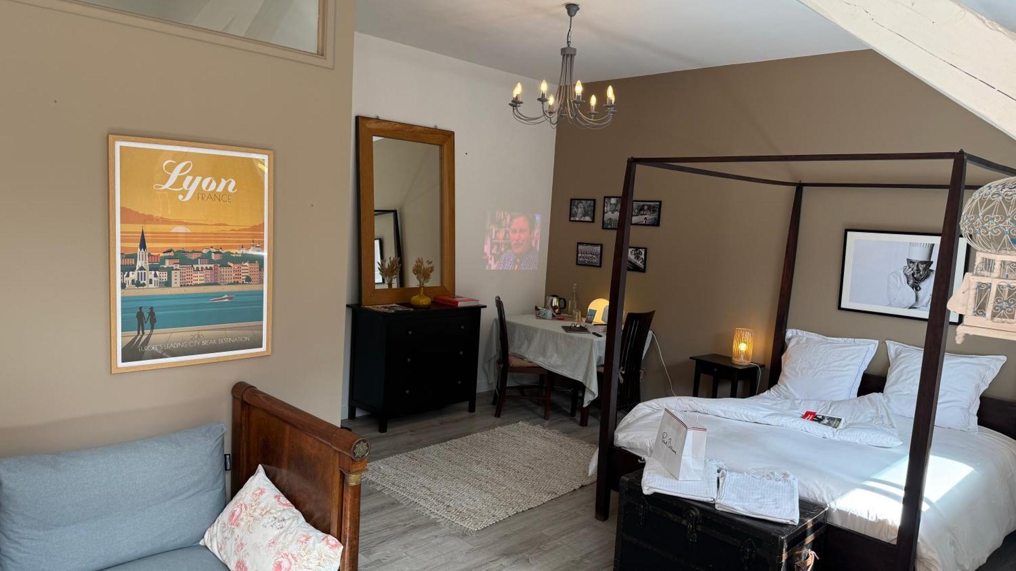 Bed & Breakfast Univers Bocuse - A 200 M De La Legende Collonges-au-Mont-d'Or